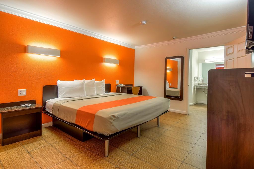 Motel 6-Menifee, Ca Zewnętrze zdjęcie